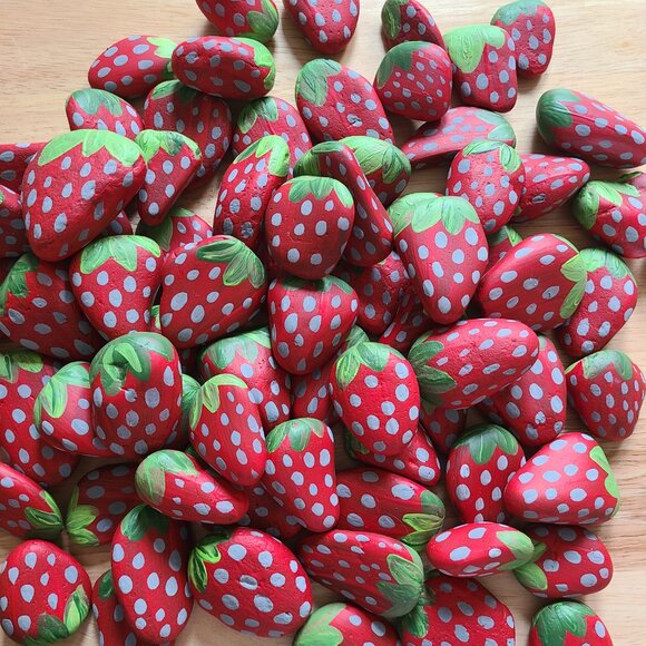 10 Pack Assorted Strawberry Painted Rocks Variety PACK OF 10 ROCKS (10 Count) - Picture 7 of 12